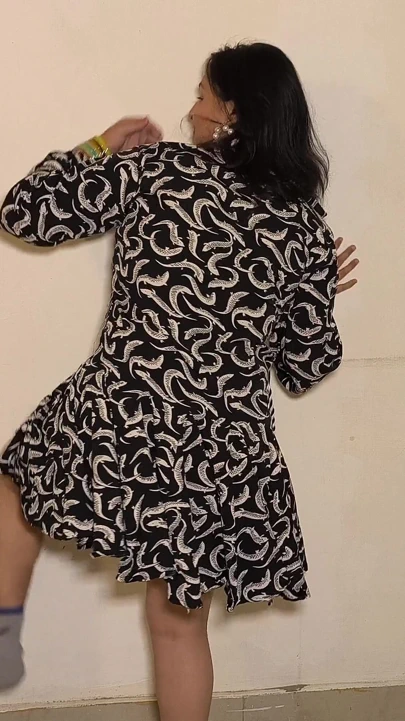 Puja yenge bhojpuri çıplak dans