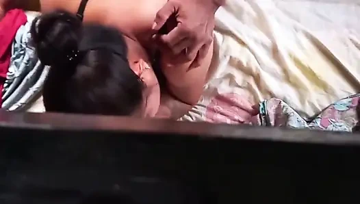 Kız gerçekten azgın, çok azgın