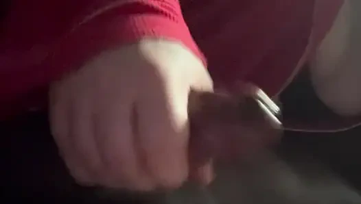 Beyaz sürtük büyük zenci yarağımı sağıyor