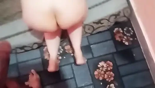 Üvey erkek kardeş üvey erkek kardeş ile anal sikişiyor