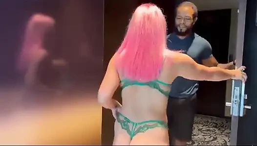 Seksi ateşli evli kadın