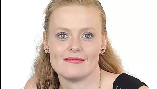 Redhead milf berbat büyük horoz