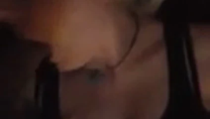 güzel kız arkadaş oral seks