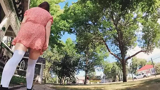 Cam şişe kilisesinde oral seks (neredeyse yakalanıyor)