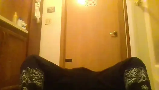 Büyük natuarl tas ve yüzüne sıkı amcık boşalması