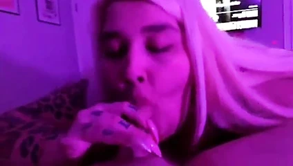 Sarışın onlyfans skut yarağımı emiyor