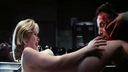 Barbara crampton canlandırmada