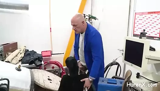 Anal der heiBe Inspektor