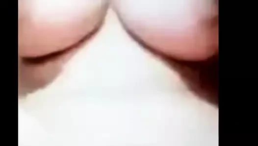 Seksi sikme zevk erkek arkadaş