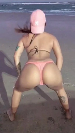 Dayerllyy dans eden funk (4)