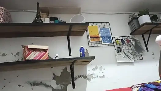 Tombul üvey üvey kız kardeşini tangayla kaydederek bıraktım