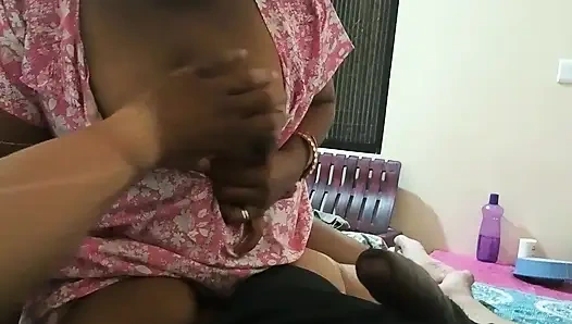 Красивый бенгальская бхабхи, горячий минет с глубоким заглотом и спермой в рот