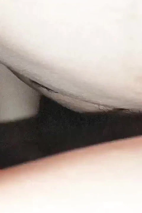 Filipinli genç kızın tombul amını domaltarak büyük yarakla parçalıyor