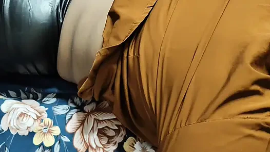 Boşanmış üvey kız kardeşimi siktim, viral seks mms, Hint pornosu 2026