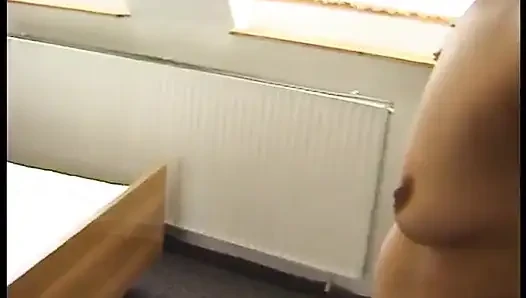 İki olgun sürtük bağlanıyor