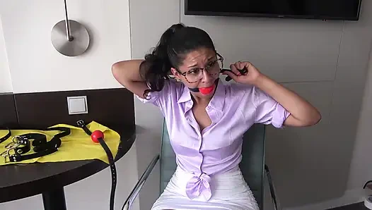 Calisa's Gag Training Ordeal: From Ballgags to Humiliating Hook Gags! (fullhd)