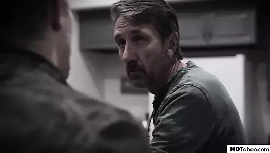 Üvey babamın sikini yalamamı mı istiyorsun?!