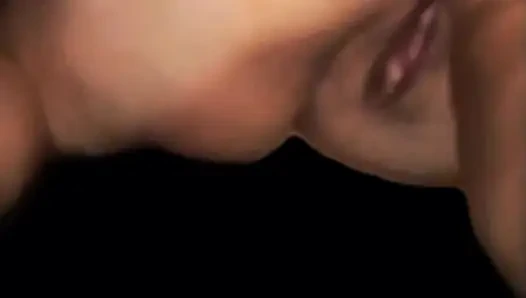 Yin ve Yang, siyah ve beyaz, sikilebilir enerji, vücutları hareket eden şehvettir.