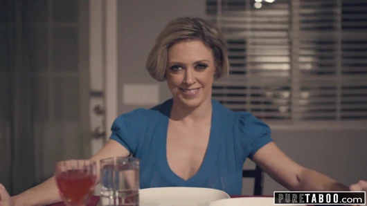 Saf tabu üvey anne-baba ve üvey kardeş hoşgeldin yeni kız kardeş