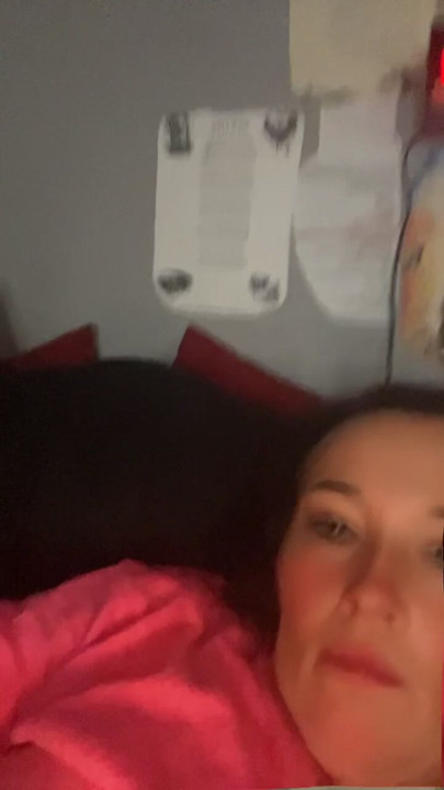 Yine ben, buna bakman lazım, bu seksi işeyen