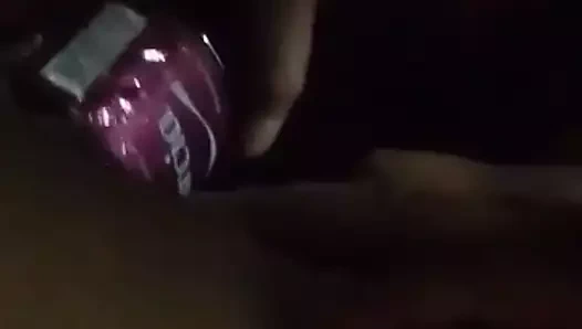 Courtney kola şişesi