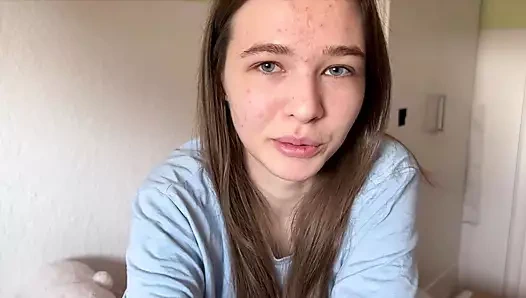 Teen'in oyuncak orgazmı var!!! çift siktir et benim büyük labia teenie kedi