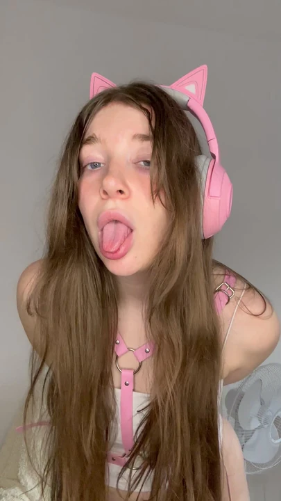 Yaramaz küçük sırrın olabilir miyim? 😈