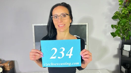 Dik milf seviyor o sert