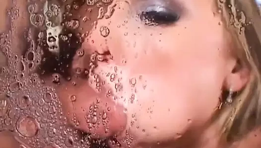 Los Angeles'ta üçlü anal aşıklar!!! - bölüm #01 – (orijinal)