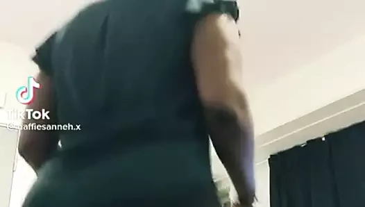 Une bonne milf salope