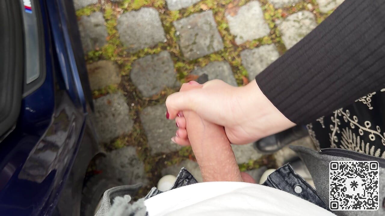 Public Parking Lot Handjob Next to Stranger and Bus Cum Finish