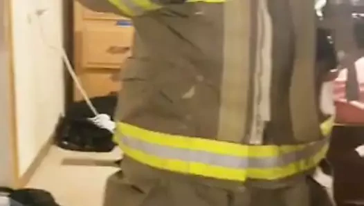 Cole bir - itfaiyeci