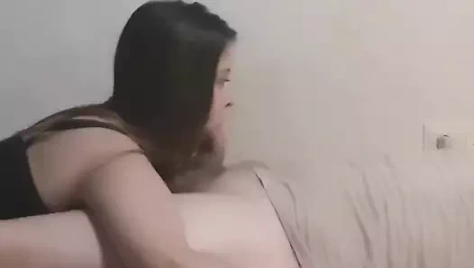 Büyük yarak emiyor