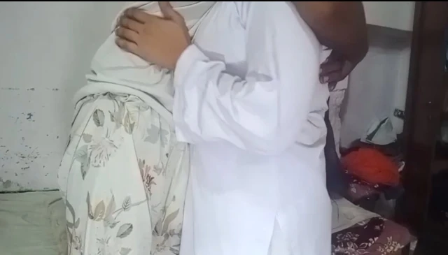 Pakistani Hot school girl seduc tution Teacher indian
