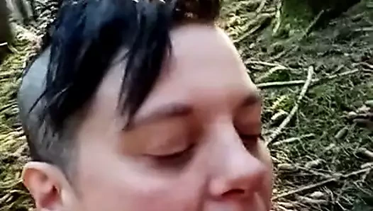 Trixie emmek için seviyor