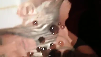 Cum haraç için lucy pinder 1