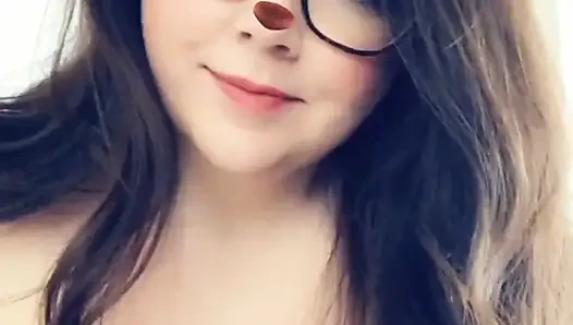 Büyük memeli iri güzel kadın snaps