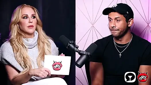 Alex Jones boyut, performans kaygısı ve baskı hakkında gerçekleşiyor