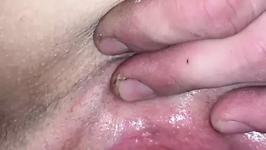 Tombul redhead sürtük gets Creampie içinde ona tıraş kedi