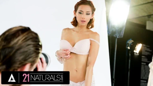 21 doğal - lensten şehvete - Veronica Leal'ın sıkı götü Vince'in büyük yarağıyla tanışıyor