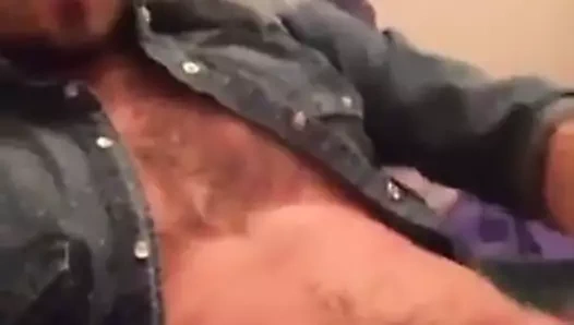 Sevimli iri güzel kadın boşalıyor