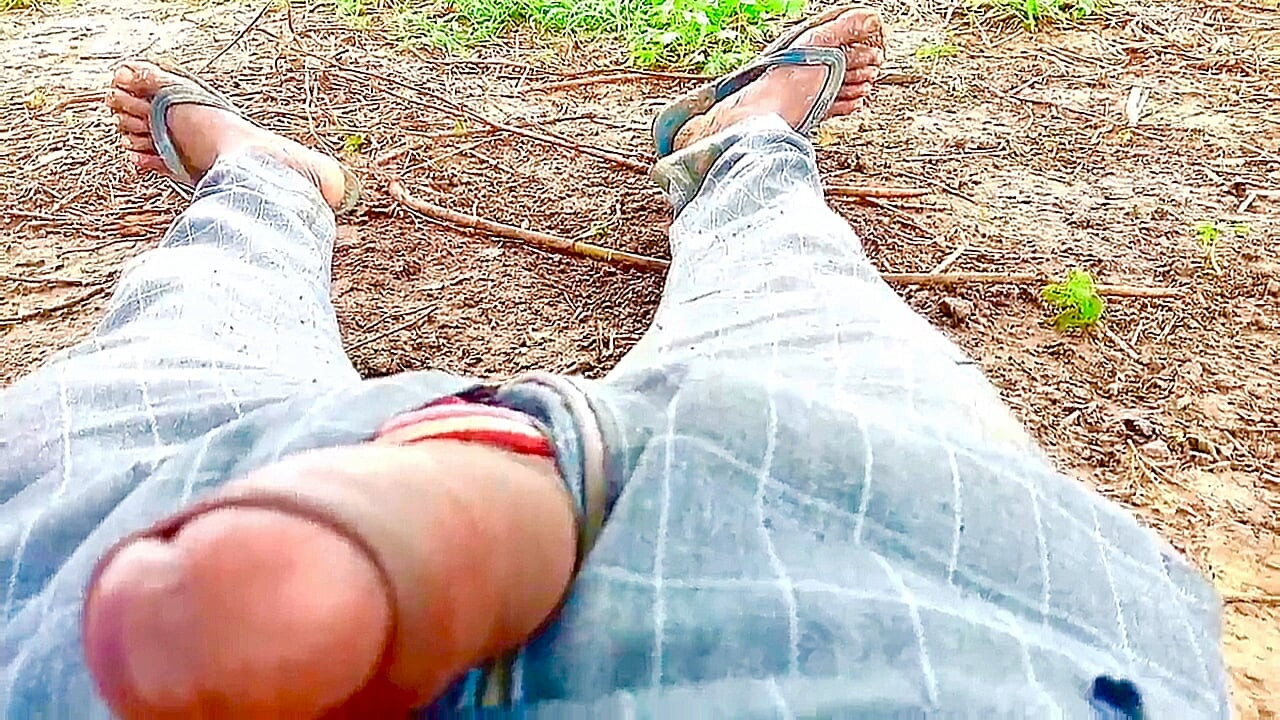 Neden değil! Seni halka açık parkta sikeceğim