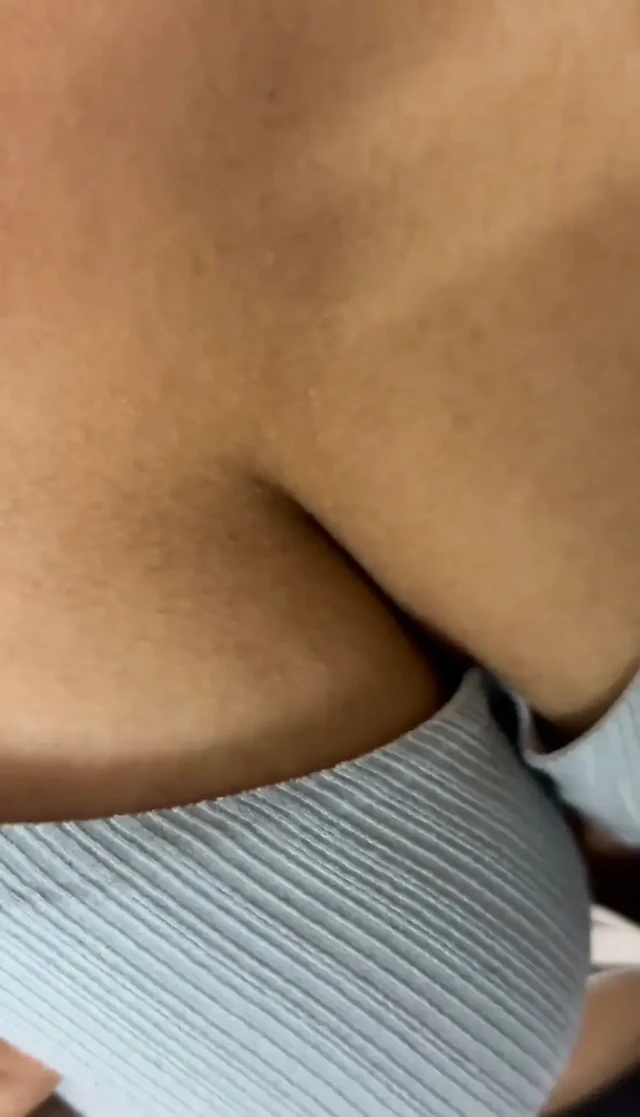 Ateşli seksi kız arkadaş eğleniyor