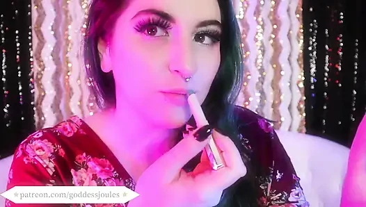 Fenty ruj asmr'i öpüyor