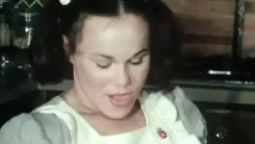 Retro büyük saç milf sikikleri sevmek bir pro