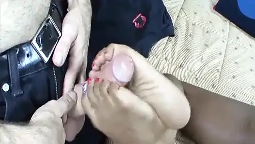 Siyah ve beyaz ayak fetişi, siyah amcık yalama