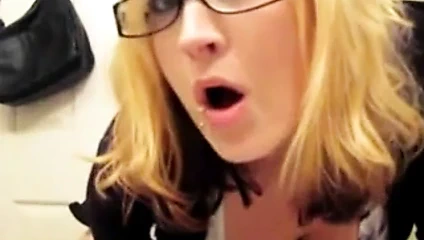 O bir banyoda kirliydi