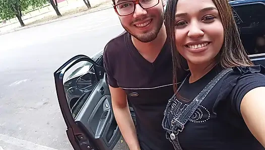 Kanada'dan bir kız bir hafta Meksika'da kaldıktan sonra Meksika'ya seyahate gitti, Meksikalı penise bu kadar küçük dayanamıyor