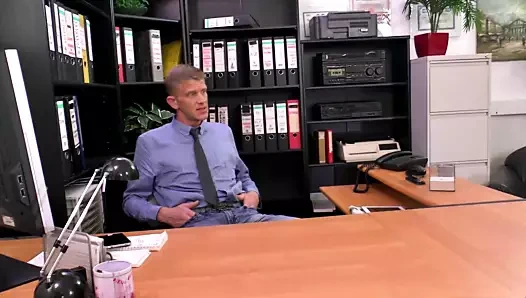 Ofiste seks - (filmin tamamı, yönetmenin özel kurgusu)