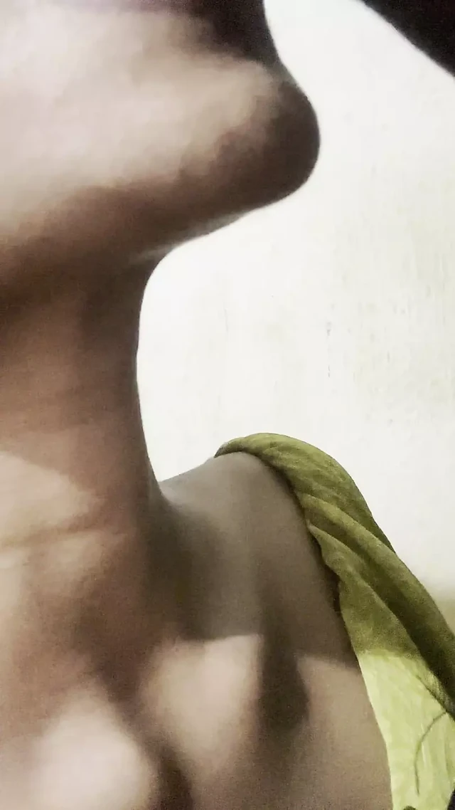 Муж и жена Mallu делают минет